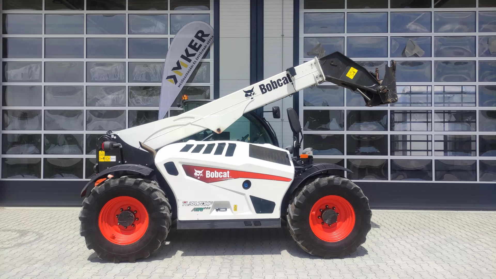 Bobcat TL38.70